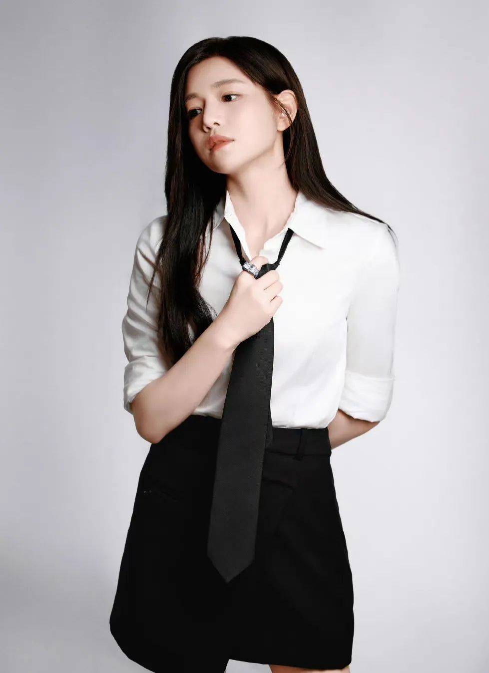 陈晓陈妍希离婚内幕？黄子韬退圈？黄晓明尹正中年卖腐？柳岩原生家庭很差？白敬亭割粉丝韭菜？